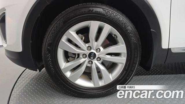 Kia Sorento 2016 — photo 5