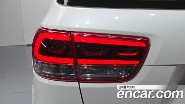 Kia Sorento 2016 — photo 9