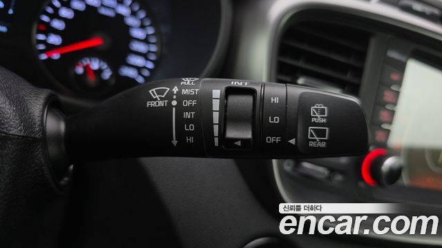 Kia Sorento 2016 — photo 29