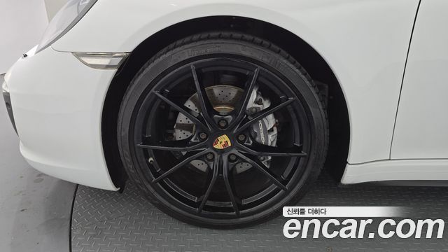 Porsche 911 2018 — photo 5