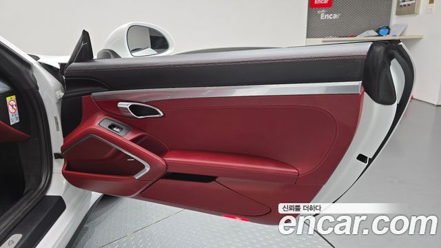 Porsche 911 2018 — photo 15