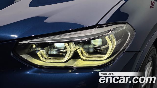 BMW X3 2019 — photo 8