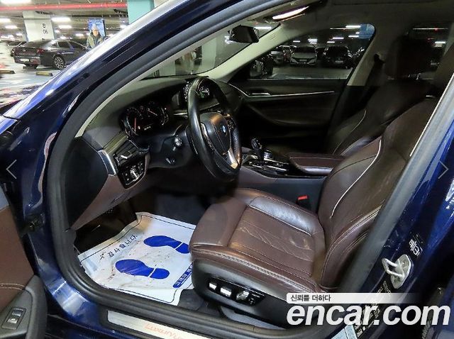 BMW 5-Series 2018 — photo 5