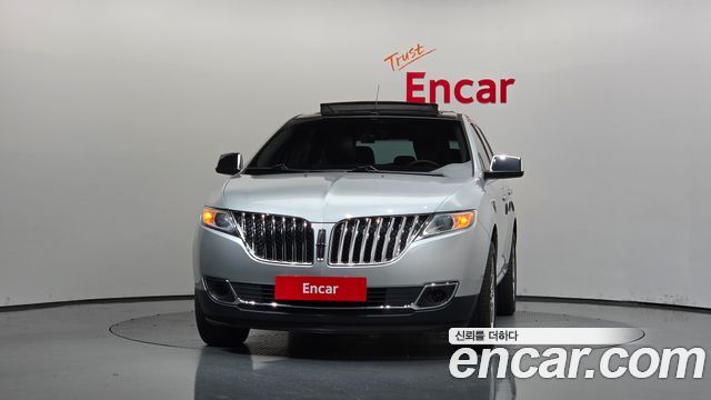 Lincoln MKX 2012 — photo 3