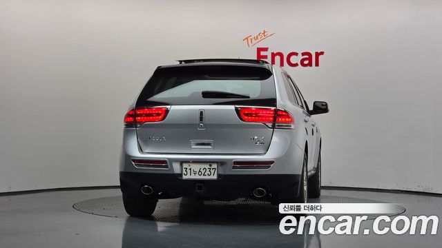 Lincoln MKX 2012 — photo 4