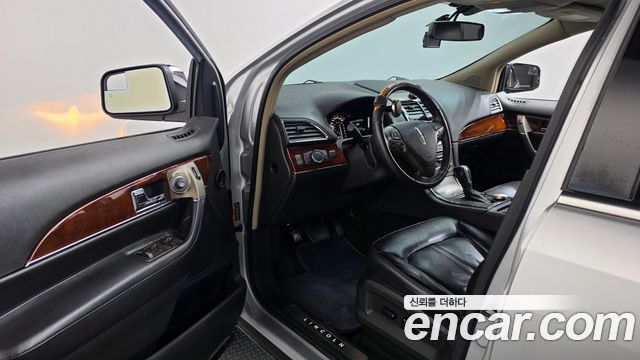 Lincoln MKX 2012 — photo 10