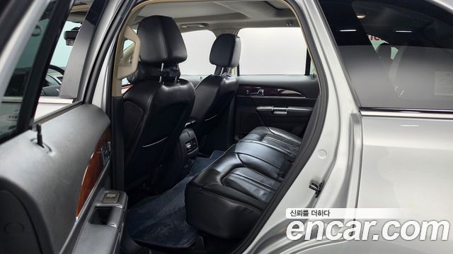 Lincoln MKX 2012 — photo 12