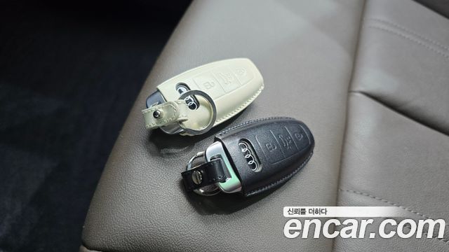 Audi Q4 e-tron 2025 — photo 29