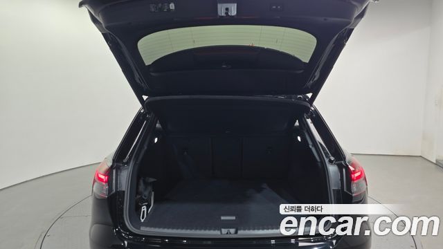 Audi Q4 e-tron 2025 — photo 33