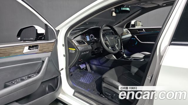 Hyundai Sonata 2015 — photo 10