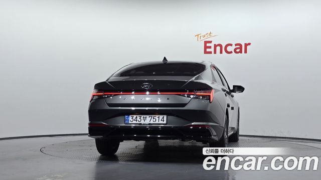 Hyundai AVANTE 2023 — photo 4