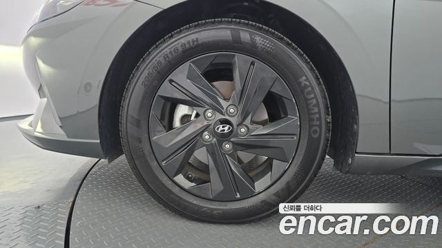 Hyundai AVANTE 2023 — photo 5