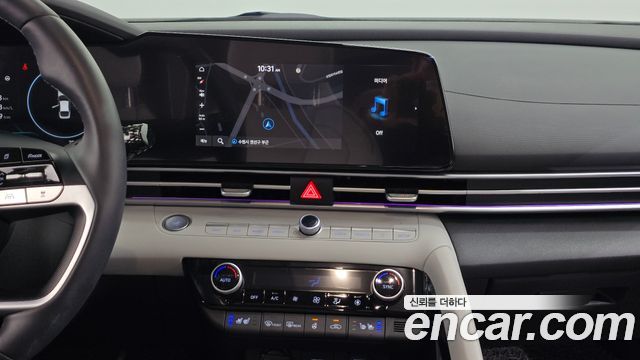 Hyundai AVANTE 2023 — photo 14