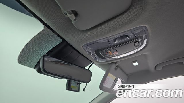 Hyundai AVANTE 2023 — photo 19