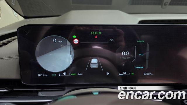 Kia Canival 2024 — photo 8