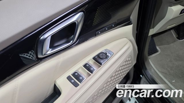 Kia Canival 2024 — photo 19
