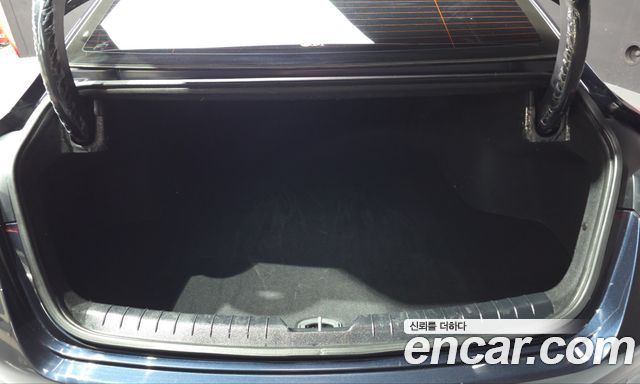 Kia K8 2022 — photo 25