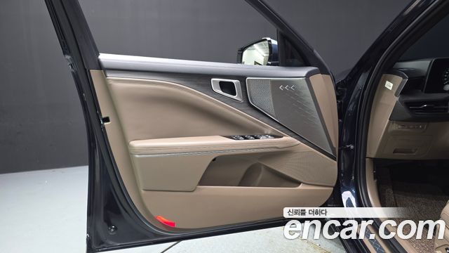 Kia K8 2022 — photo 14
