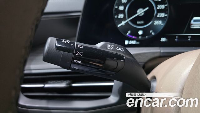 Kia K8 2022 — photo 32