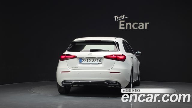Mercedes-Benz A-Class 2024 — photo 4