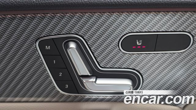 Mercedes-Benz A-Class 2024 — photo 19