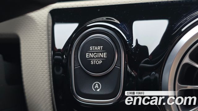 Mercedes-Benz A-Class 2024 — photo 23