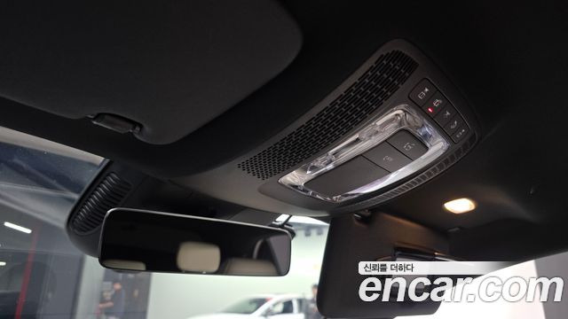 Mercedes-Benz A-Class 2024 — photo 28
