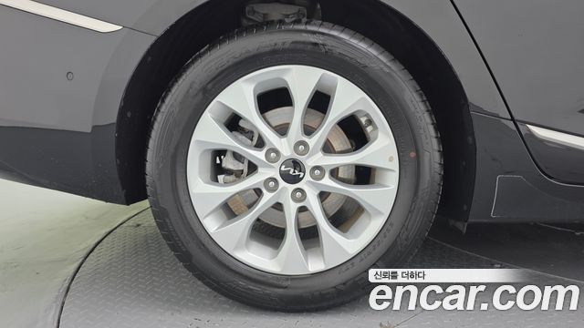 Kia K8 2024 — photo 5