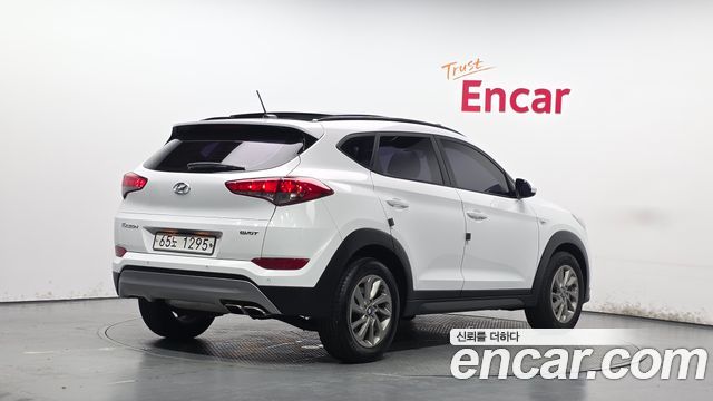 Hyundai Tucson 2017 — photo 2