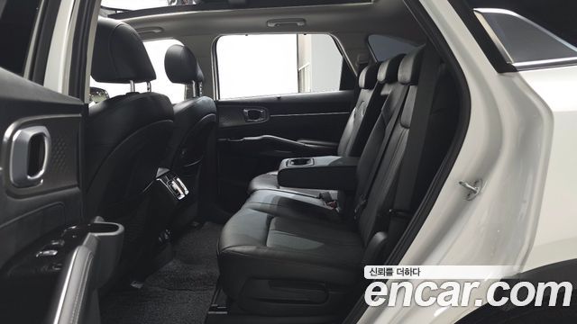 Kia Sorento 2021 — photo 17