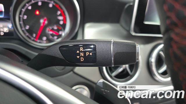 Mercedes-Benz CLA-Class 2018 — photo 9