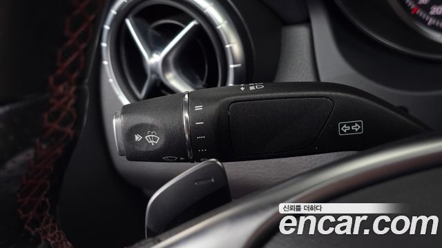 Mercedes-Benz CLA-Class 2018 — photo 19