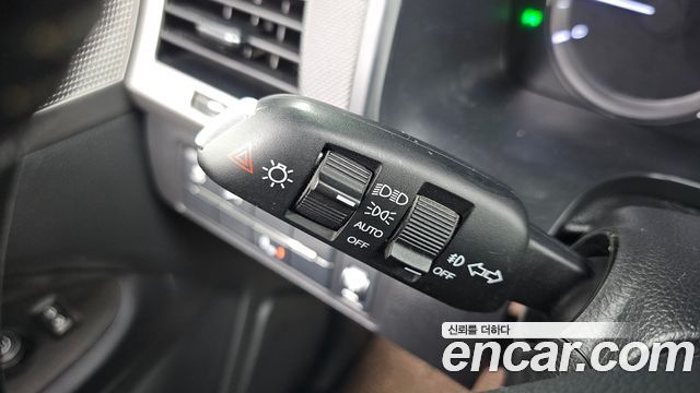 KG Mobility Rexton 2018 — photo 26