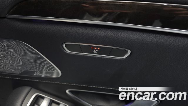 Mercedes-Benz S-Class 2015 — photo 18