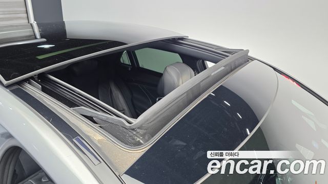 Mercedes-Benz S-Class 2015 — photo 19