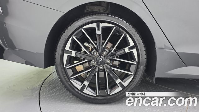 Kia K5 2024 — photo 5
