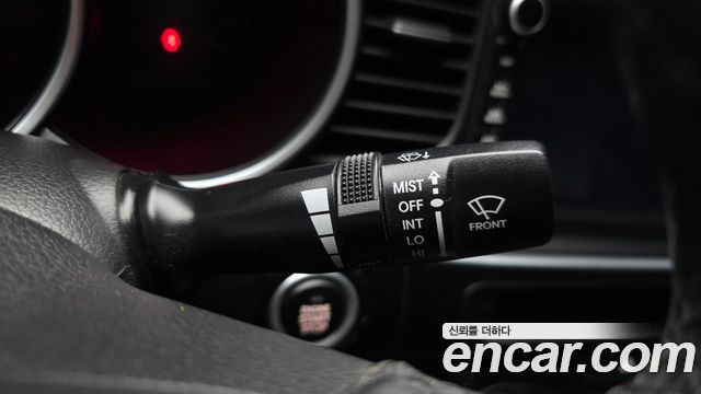 Kia K5 2014 — photo 26
