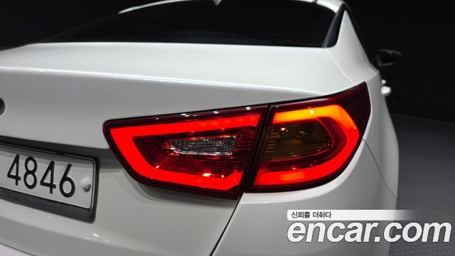 Kia K5 2014 — photo 9