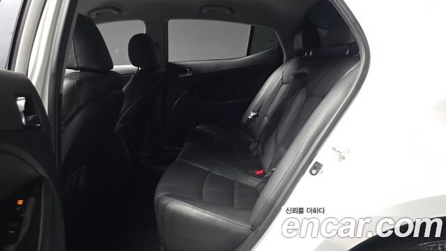 Kia K5 2014 — photo 16