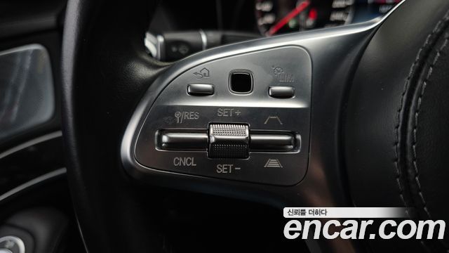 Mercedes-Benz S-Class 2019 — photo 25