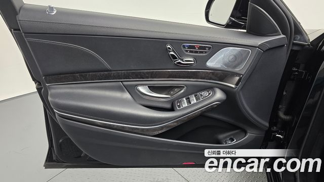 Mercedes-Benz S-Class 2019 — photo 14