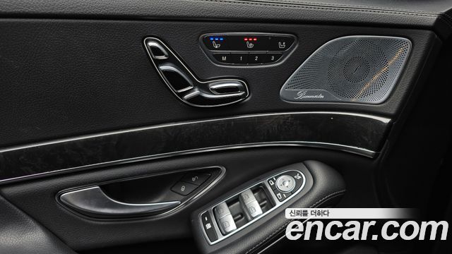 Mercedes-Benz S-Class 2019 — photo 30