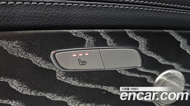 Mercedes-Benz E-Class 2021 — photo 35