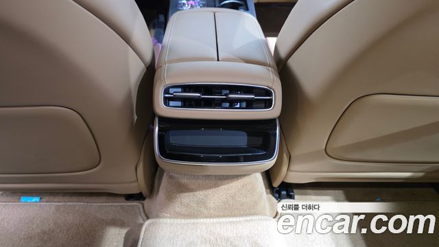 Genesis G80 2025 — photo 36