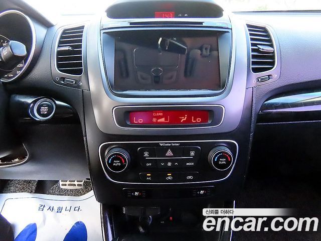 Kia Sorento 2014 — photo 12