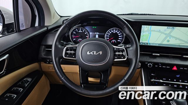 Kia Canival 2023 — photo 19