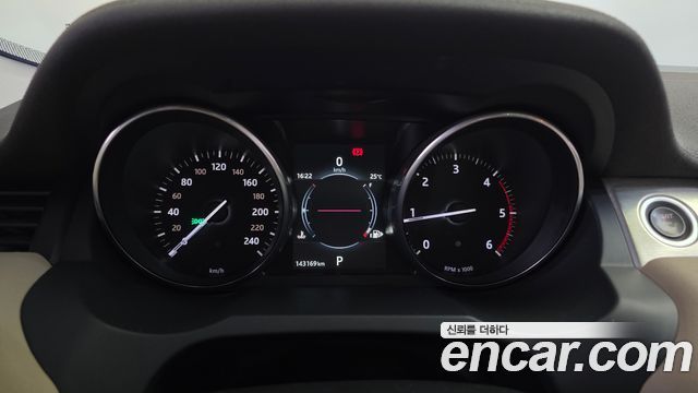 Land Rover Range Rover Evoque 2016 — photo 8