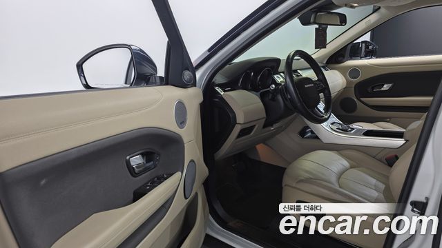 Land Rover Range Rover Evoque 2016 — photo 10