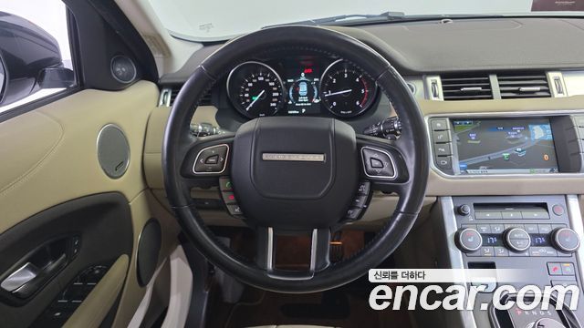 Land Rover Range Rover Evoque 2016 — photo 13
