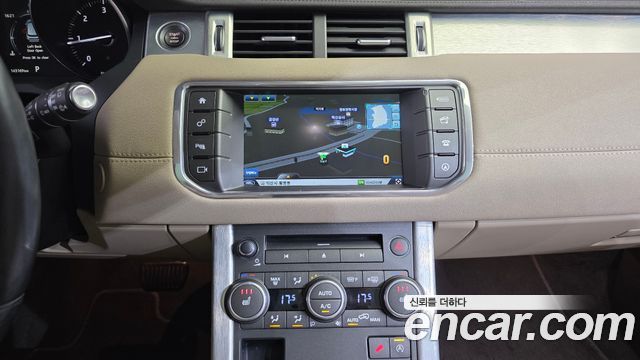 Land Rover Range Rover Evoque 2016 — photo 14